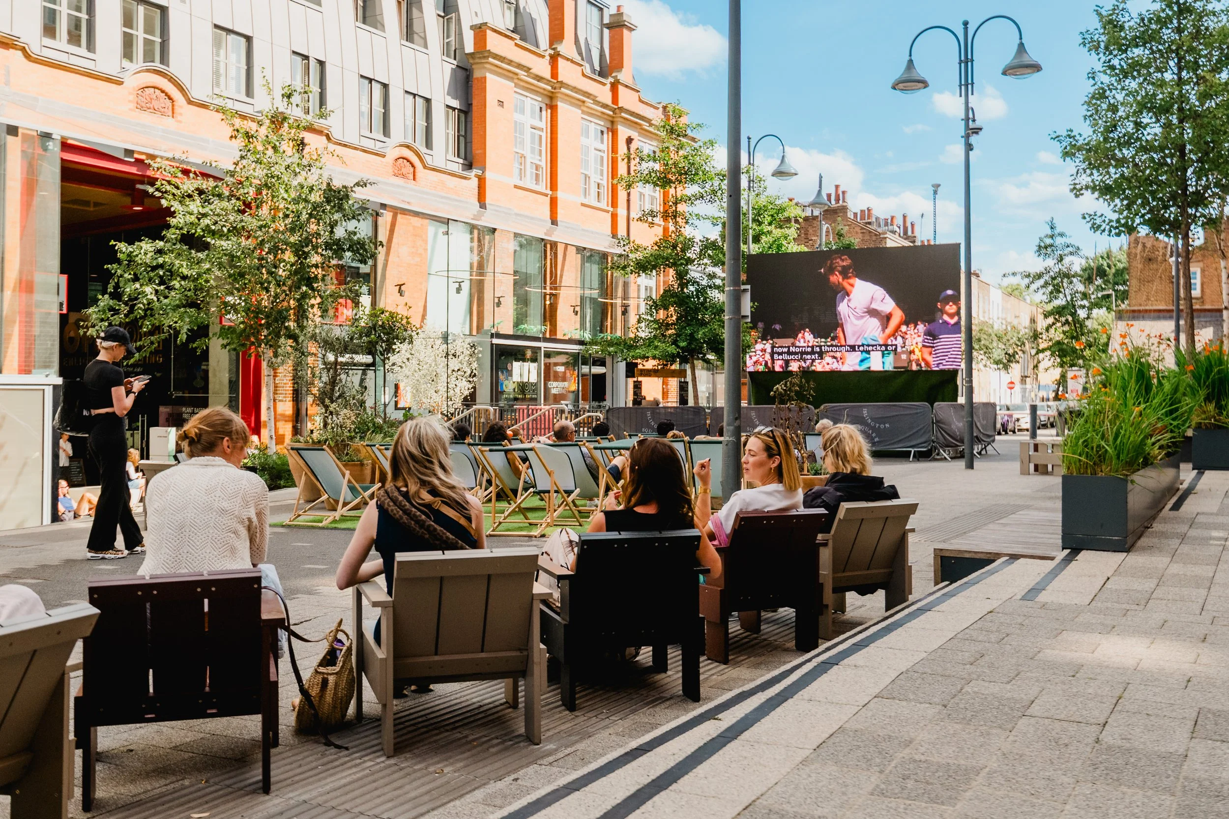 The Screen Everyone's Watching: Wimbledon at Islington Square
